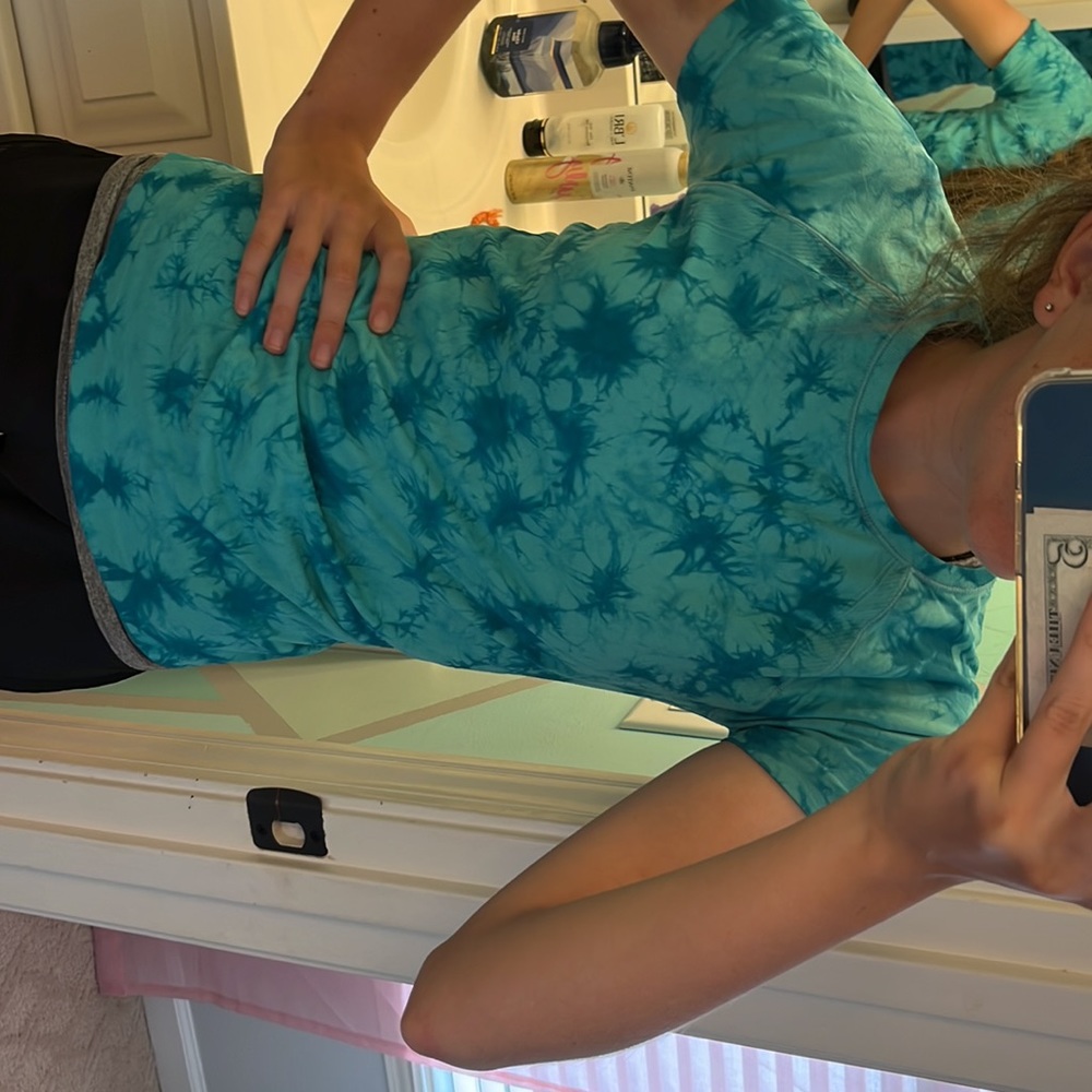 Pool print lightweight shirt